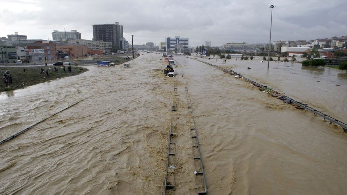 Berlibur saat Wilayah yang Dipimpinnya Terendam Banjir, Wali Kota Istanbul Tuai Kritik Pedas