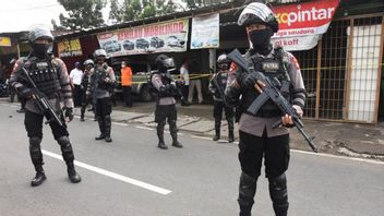 Densus 88 Arrêté 7 Terroristes Présumés à Jakarta Et Makassar
