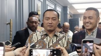 man souligne que le vice-président Gibran ne devrait pas avoir de bureau en Papouasie, pas non plus le président