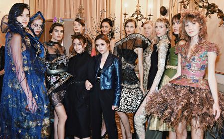 Milan Fashion Week 2020 Jadi Debut Dua Desainer Muda asal Surabaya