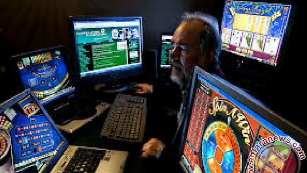 Kominfo Threatens To Block Payment Services Providers Indicated Online Gambling