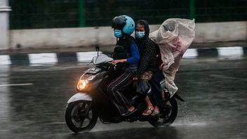 Prêt à un parapluie! La pluie sortira de Jakarta à partir du lundi 4 novembre après-midi