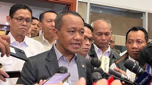 Bahlil Bakal Terbitkan Izin Lebih dari 40.000 Sumur Rakyat