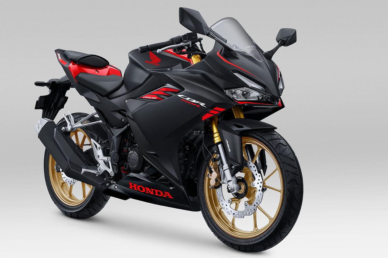 【HONDA CBR150R】　好調　希少カラー　ミッション 即戦力 ホンダ「CBR150Rレプソル・エディション」 HRCカラーをまとった限定車
