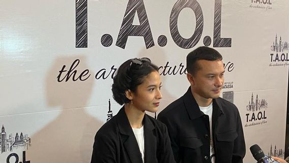 Putri Marino dan Nicholas Saputra Ungkap Kesamaan Karakter dengan Film <i>TAOL</i>