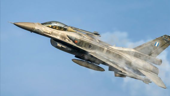 Jet Tempur Rusia Manuver Berbahaya 'Pantati' F-16 AS di Langit Alaska