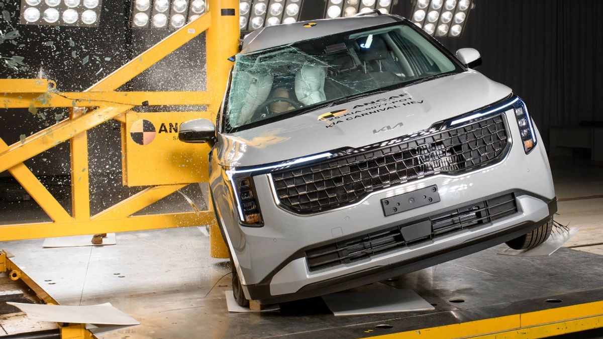 Follow Gasoline And Diesel Variants, Kia Carnival Hybrid Wins 5 Star ANCAP Collision Test