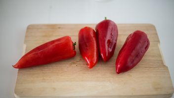 Often Eating Spicy Food Can Cause Bloody CHAPTER, Is It True?