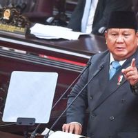 Prabowo: Posisi RI Sangat Strategis, Tiap Malam Puluhan Ribu Kapal Asing Ambil Kekayaan Laut