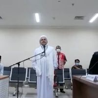 Warganet di TikTok Bandingkan Ahok dengan Rizieq Shihab Saat Sidang: Ksatria Vs Pecundang