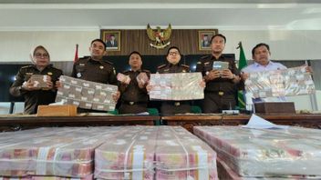 The Prosecutor's Office Collects IDR 13.3 Billion From The Auction Of 19 Containers Of Corruption Barbuk Textile Materials Bonded To Semarang Port