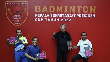 Exciting Moment 4 Jokowi Ministers Compete At Badminton, The Result Is A Draw And Everyone Gets On The Podium