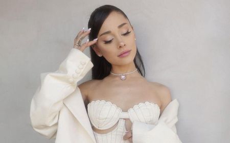 Berkat 'Eternal Sunshine', Ariana Grande Puncaki Chart Album untuk Keenam Kali