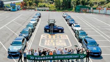 Penjualan Merosot, Porsche Pangkas 30 Persen Dealer di China dan Fokus Tekan Biaya