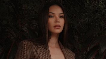 7 Sexy And Classy Portraits Of Alyssa Daguise, Warganet: The Aura Is Really Expensive
