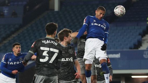 Tegaskan Perbedaan Kelas, Everton Pukul Sheffield Wednesday dan Melenggang ke Putaran Kelima Piala FA