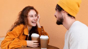 6 Aspek Pengungkapan Diri yang Memengaruhi Keintiman Komunikasi dalam Hubungan