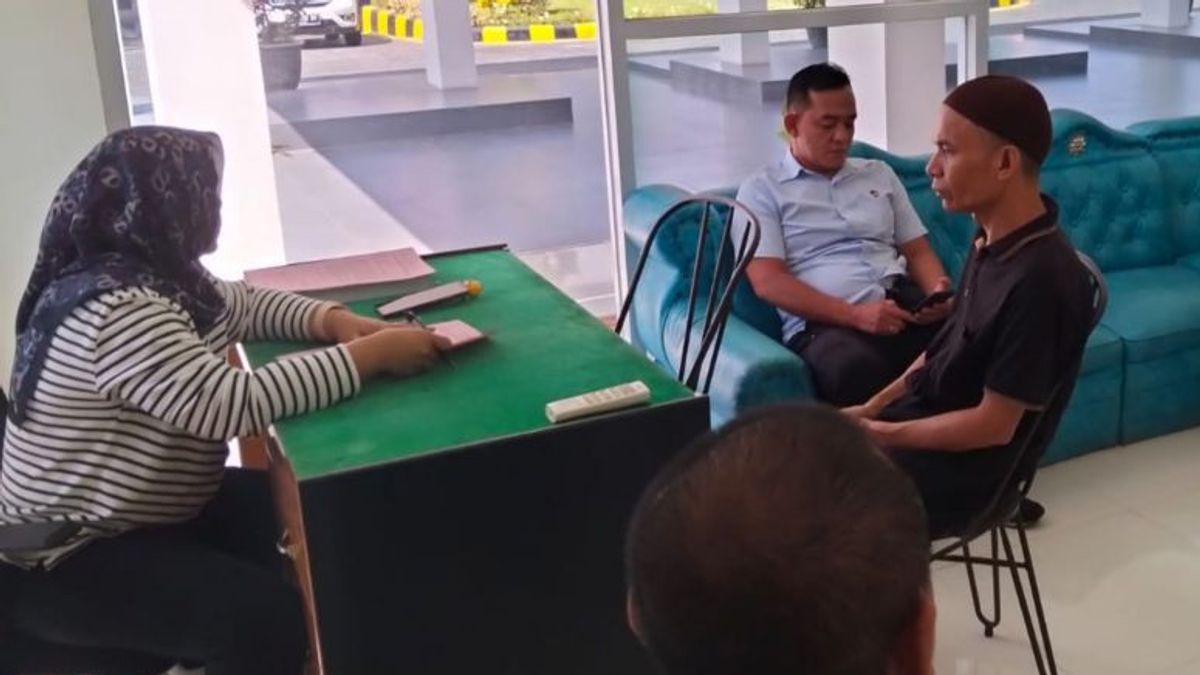 西ロンボクのポンペス指導者、22人の僧侶を犯した、16年の懲役刑を宣告