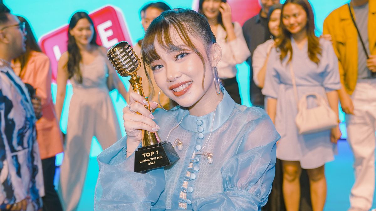 Cece Carpravon, Runner Up Gimme The Mic 2024 sort un nouveau single intitulé « Firefox Confession »