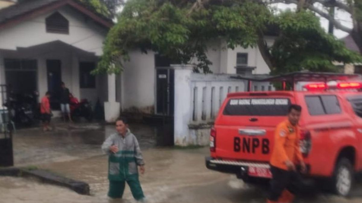 Tangani Banjir yang Rendam Babel Kemarin, BPBD Terjunkan Personel untuk Pengecekan