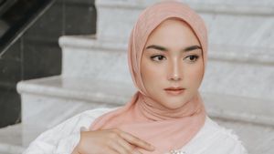 Tips Padu Padan Pakaian Hijab ala Citra Kirana dalam 7 Potret