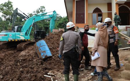 BNPB: Tanggap Darurat Banjir dan Longsor Sumedang Ditetapkan hingga 29 Januari