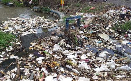 Sampah dan Pendangkalan Sungai Akibatkan Banjir di Probolinggo