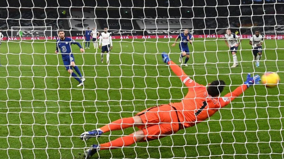 Le Penalty De Jorginho Fait Souffrir Les Spurs De Leur Troisième Défaite En 8 Jours