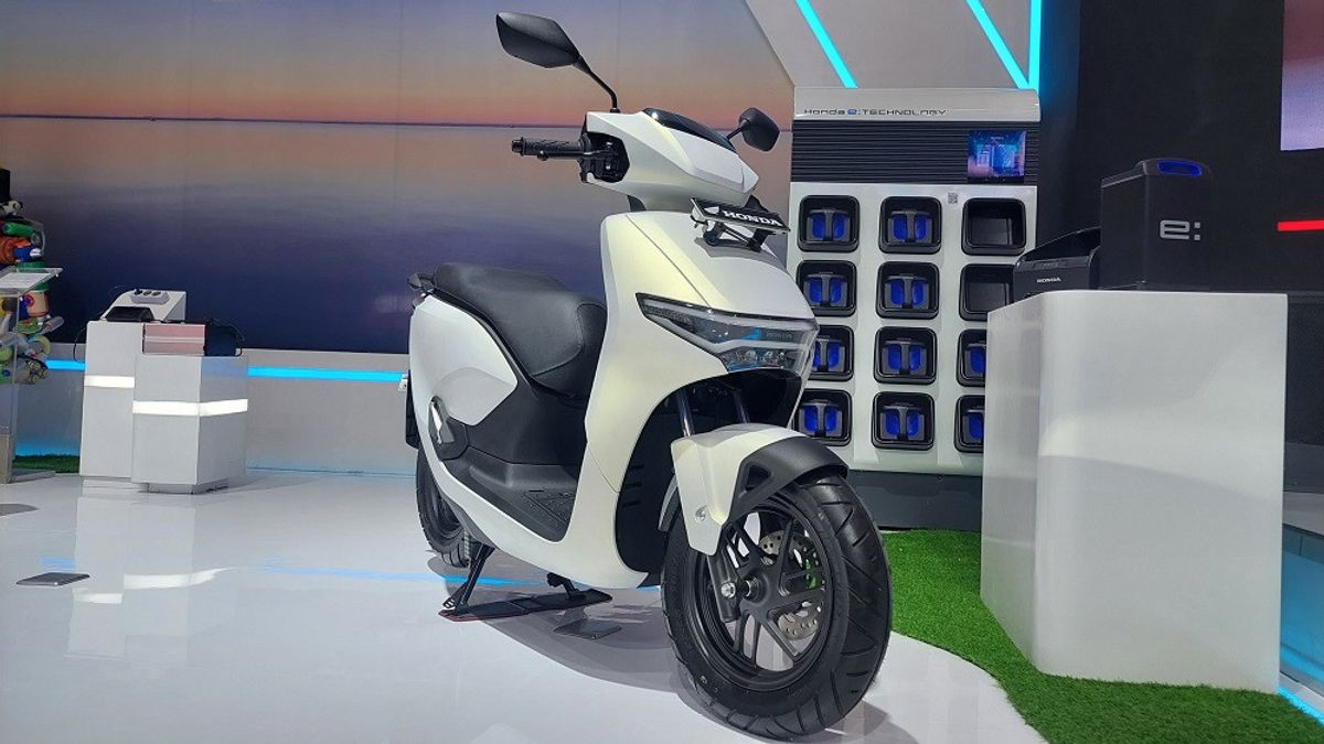 Revolusi Hijau Honda: ICON e: dan Honda CUV e: Pikat Pengunjung IMOS 2024