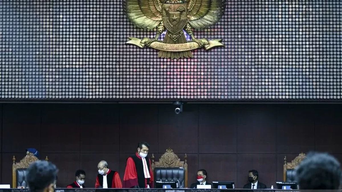 The Constitutional Court Was Asked Not To Involve Guntur Hamzah And Arief Hidayat Regarding The Case Of The Removal Of Judge Aswanto