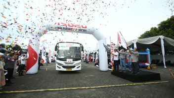 Isuzu Berangkatkan 400 Pemudik ke Lebih dari 30 Kota di Pulau Jawa