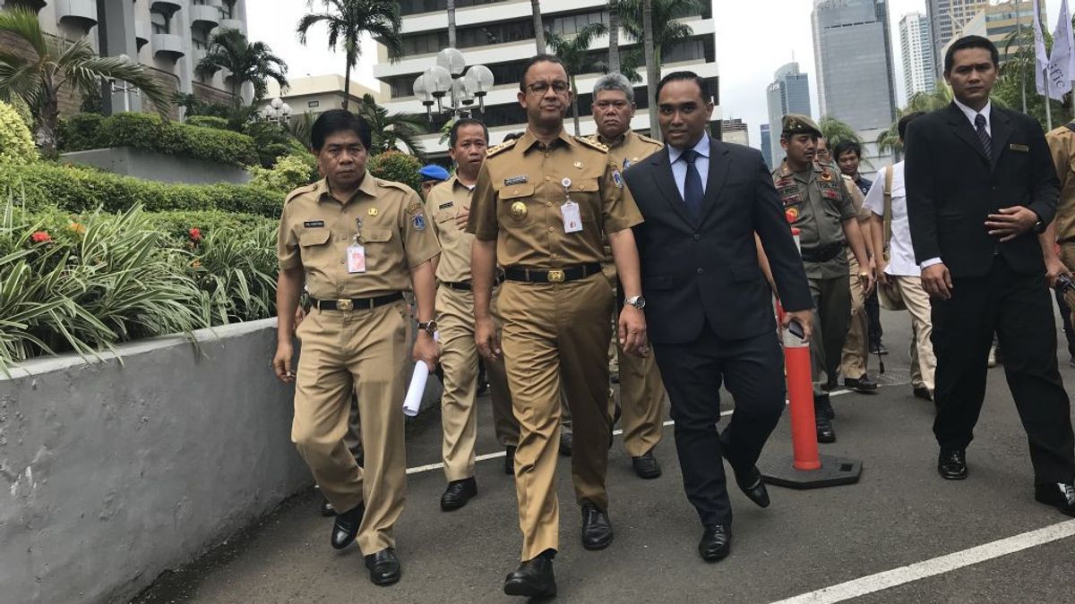 Simplify The DKI Licensing Process, Anies: It Has Been Done Before There Is A Work Creation Law