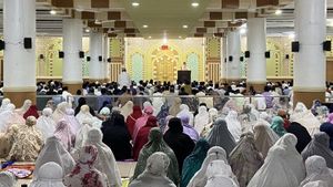 Sebagian Warga Aceh Mulai Salat Tarawih Ramadan
