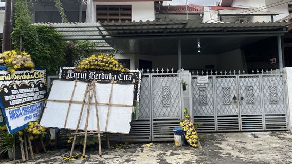 The Murder Of Father And Grandmother In Lebak Bulus: Perpetrators Of Biological Children Cover Their Heads With T-shirts, Like Ninja