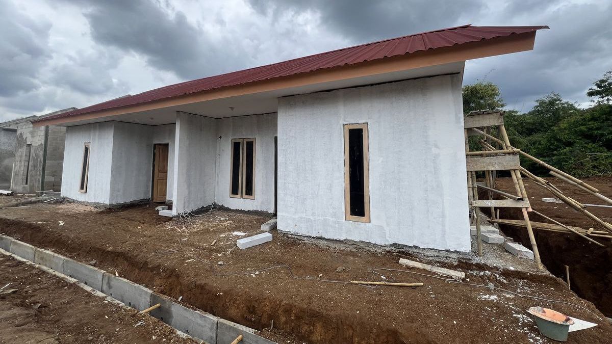 Materials Suitable For Earthquake-Resistant Houses, One Of Them Is Kayu