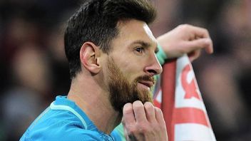 Messi Is Wishy-washy, Has No Stand