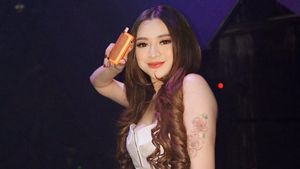 Banjir Hujatan Usai Diduga Sindir Kehamilan Erika Carlina, Nathalie Holscher Janji Intropeksi Diri