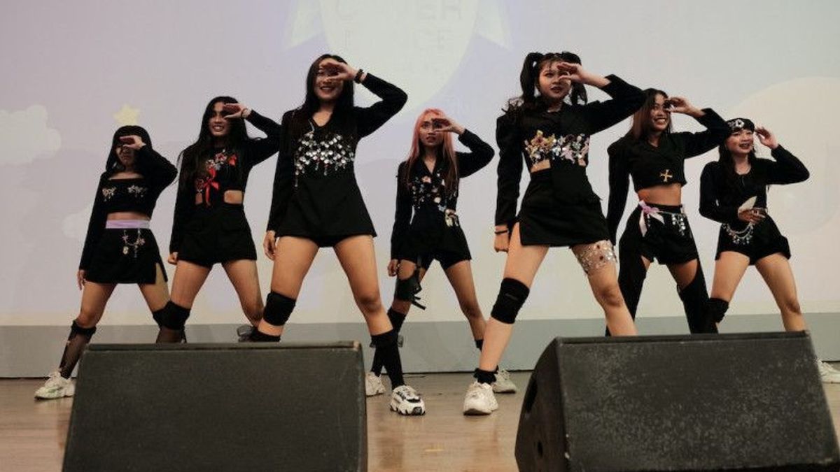 The Yogyakarta Team Becomes The Representative Of The K-Pop Cover Dance  Festival Competition