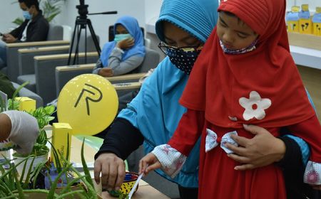 Peringati Hari Bumi, Servis Realme dapat Tanaman Hias