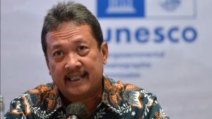 Menteri KKP Balas Purbaya: Yth Menkeu, Supaya Anda Paham Dana Kapal Berasal dari Pemerintah UK