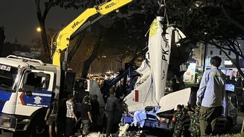 الكشف عن سبب تحطم طائرة سيسنا 172 في BSD ، محادثة الطيار KNKT Dalami