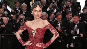 erie et accessoires de Laura Kiehl au Carpet Cannes 2022