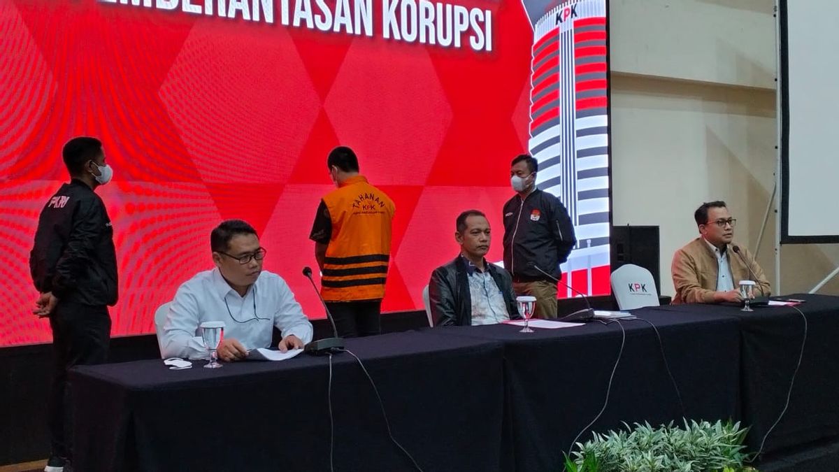 Allegedly As A Broker In Case Management At The Supreme Court, Former Commissioner Of PT Wika Beton Was Detained By The KPK