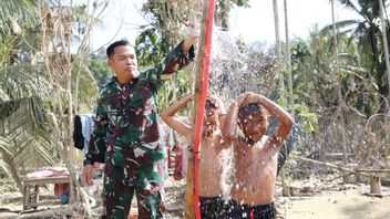 Eau propre pour tous: connaître la technologie RO apportée par le ministère de la Défense à Aceh Tamiang
