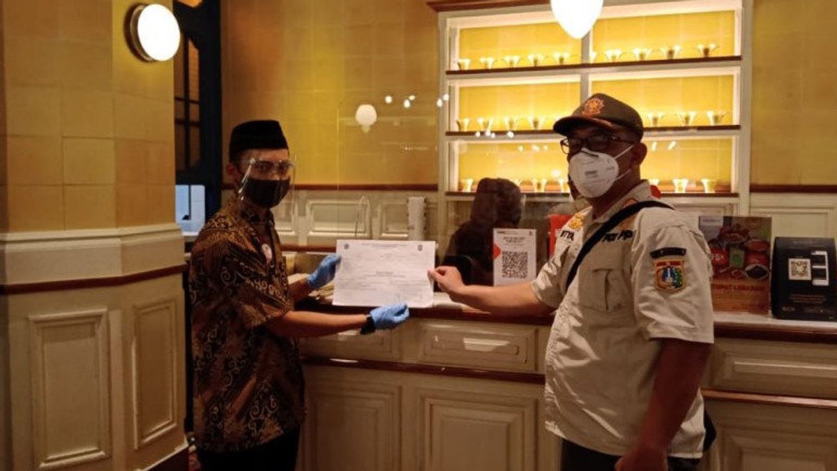 Satpol PP Jakpus Réprimande 8 Mall Restaurants à Senayan Qui Permettent Aux Visiteurs Surcapacité