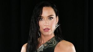 Katy Perry Dapat Bayaran Fantastis untuk Tampil di Acara Pranikah