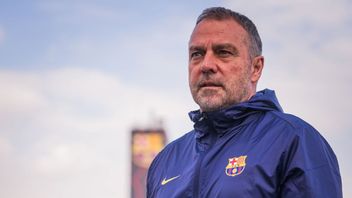 बार्सिलोना के लिए दो ट्रॉफी बची हैं, फ्लिक एक ही समय में खुश और निराश हैं