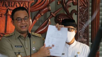 Anies's Prohibition For DKI Residents Outside Jabodetabek And Vice Versa