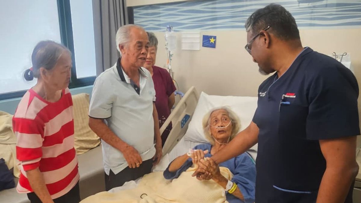 Usia 102 Tahun, Nenek Ini Kembali Berdiri dan Berjalan Dua Hari setelah Operasi di Sunway Kuala Lumpur