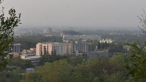 Ledakan Diduga Serangan Bunuh Diri di Dekat Pengadilan Islamabad Pakistan, 12 Orang Tewas